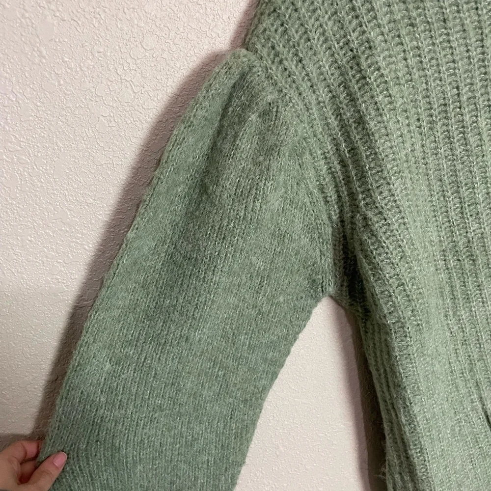 City Chic NWT Mad Knit Sage Soft Jumped Sweater S/16 - Picture 3 of 6